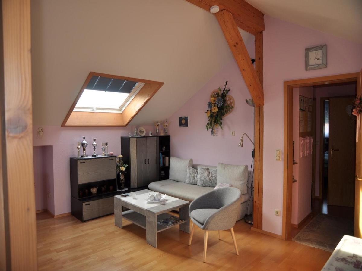 Ferienwohnung Lore ヴァイラー・ジンマーベルク エクステリア 写真